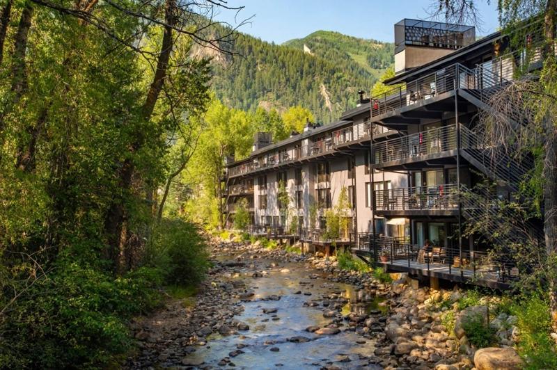 Chateau Roaring Fork Unit 22, Spacious Condo With Beautiful River Views, 4 Blocks To Town Aspen Buitenkant foto